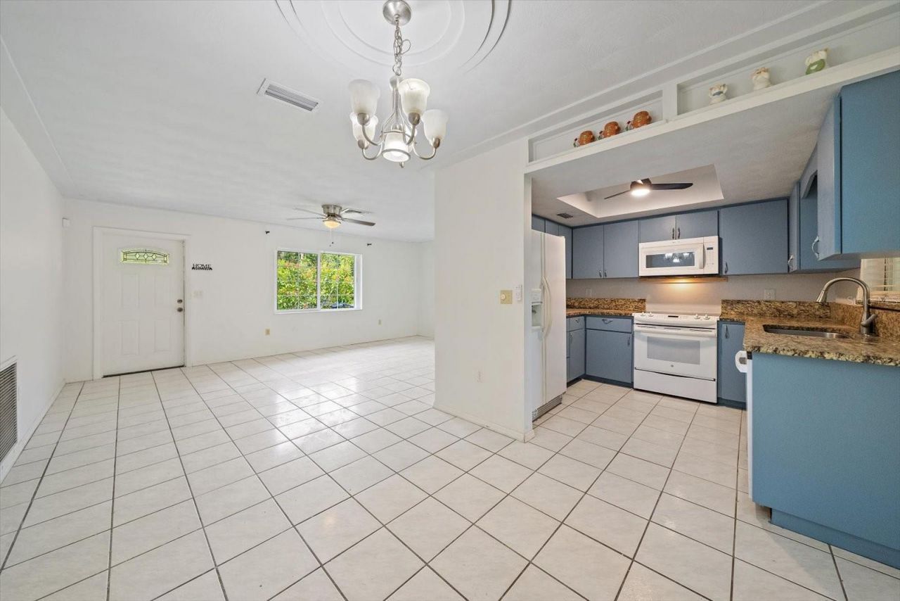 4812 Mink Road, Sarasota, FL 34235 Photo