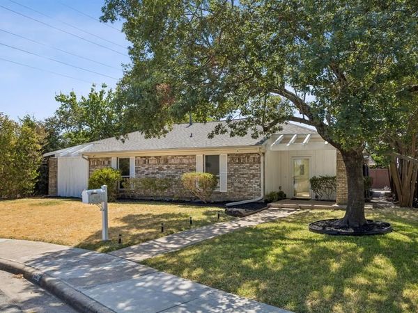 6038 Blue Mist Lane , Dallas, TX 75248