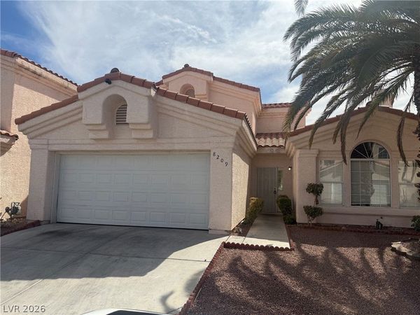 8209 Renfrew Drive , Las Vegas, NV 89145