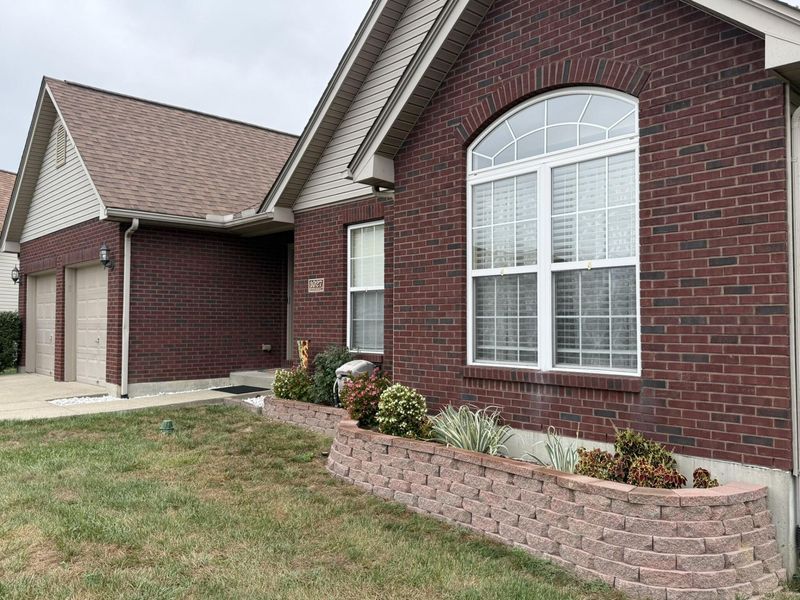1027 Buddleia Court, Florence, KY 41042 Photo 4