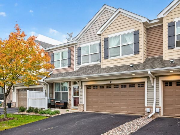 1948 Commonwealth Boulevard, Unit 7, Chanhassen, MN 55317