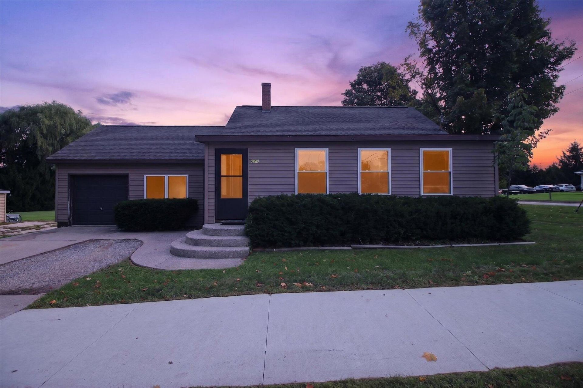 629 Division Street, Big Rapids, MI 49307 Main Photo