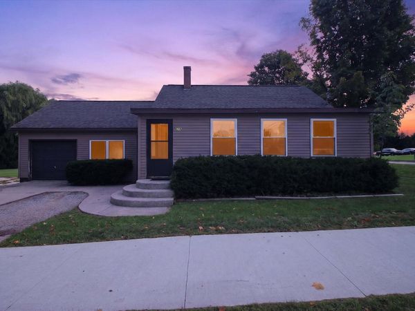 629 Division Street, Big Rapids, MI 49307