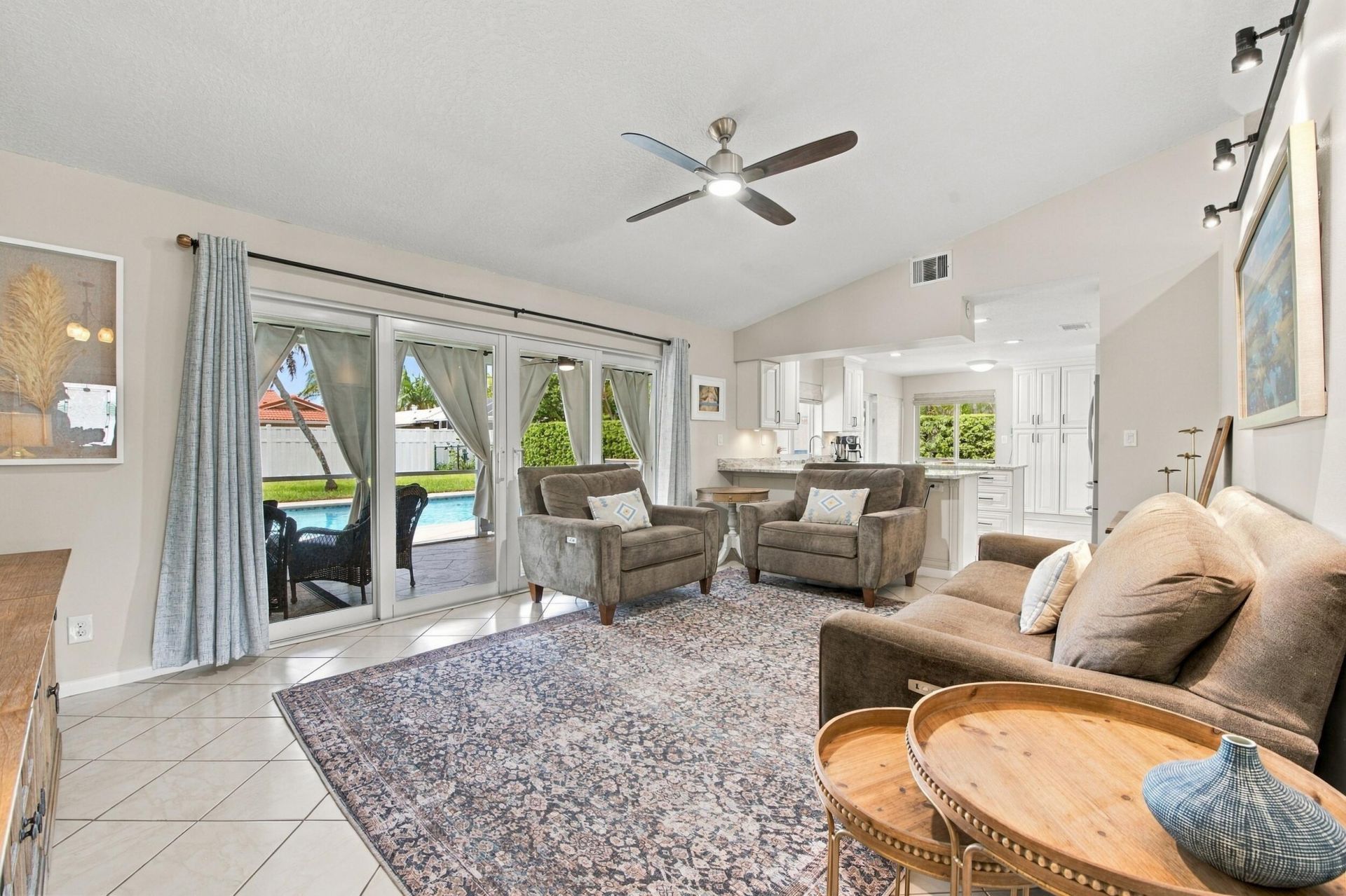 626 NW 100th Way, Coral Springs, FL 33071 Photo