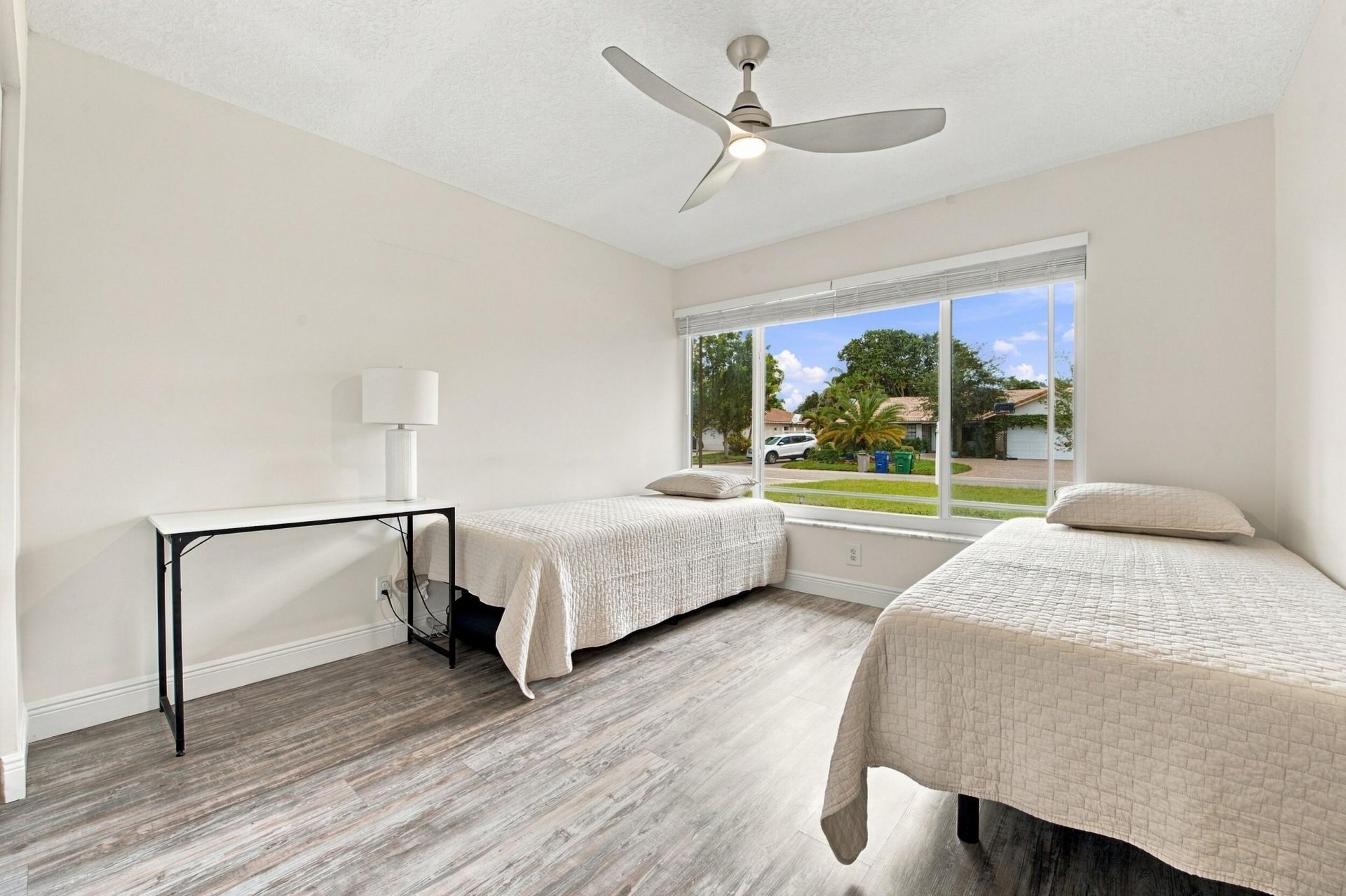 626 NW 100th Way, Coral Springs, FL 33071 Photo