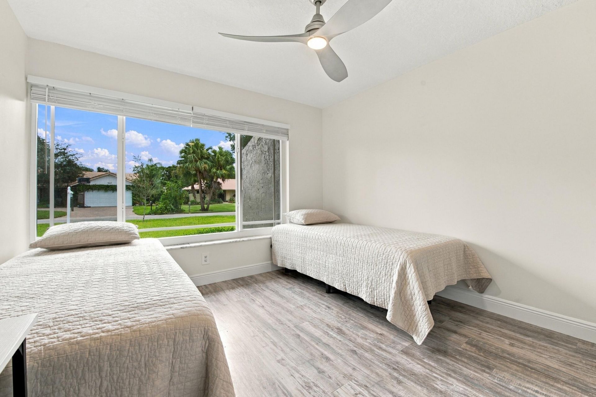 626 NW 100th Way, Coral Springs, FL 33071 Photo