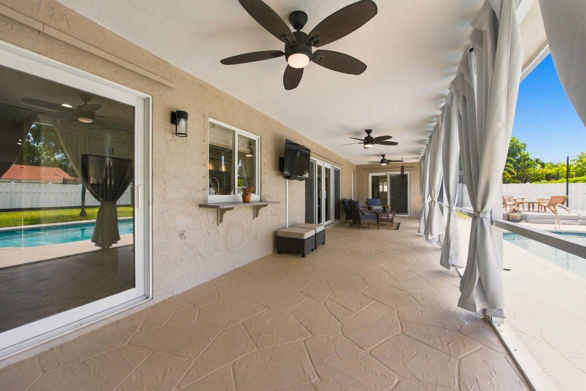 626 NW 100th Way, Coral Springs, FL 33071 Photo