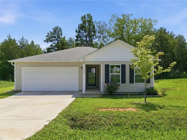 7432 Humble Farm Drive, Liberty, NC 27298