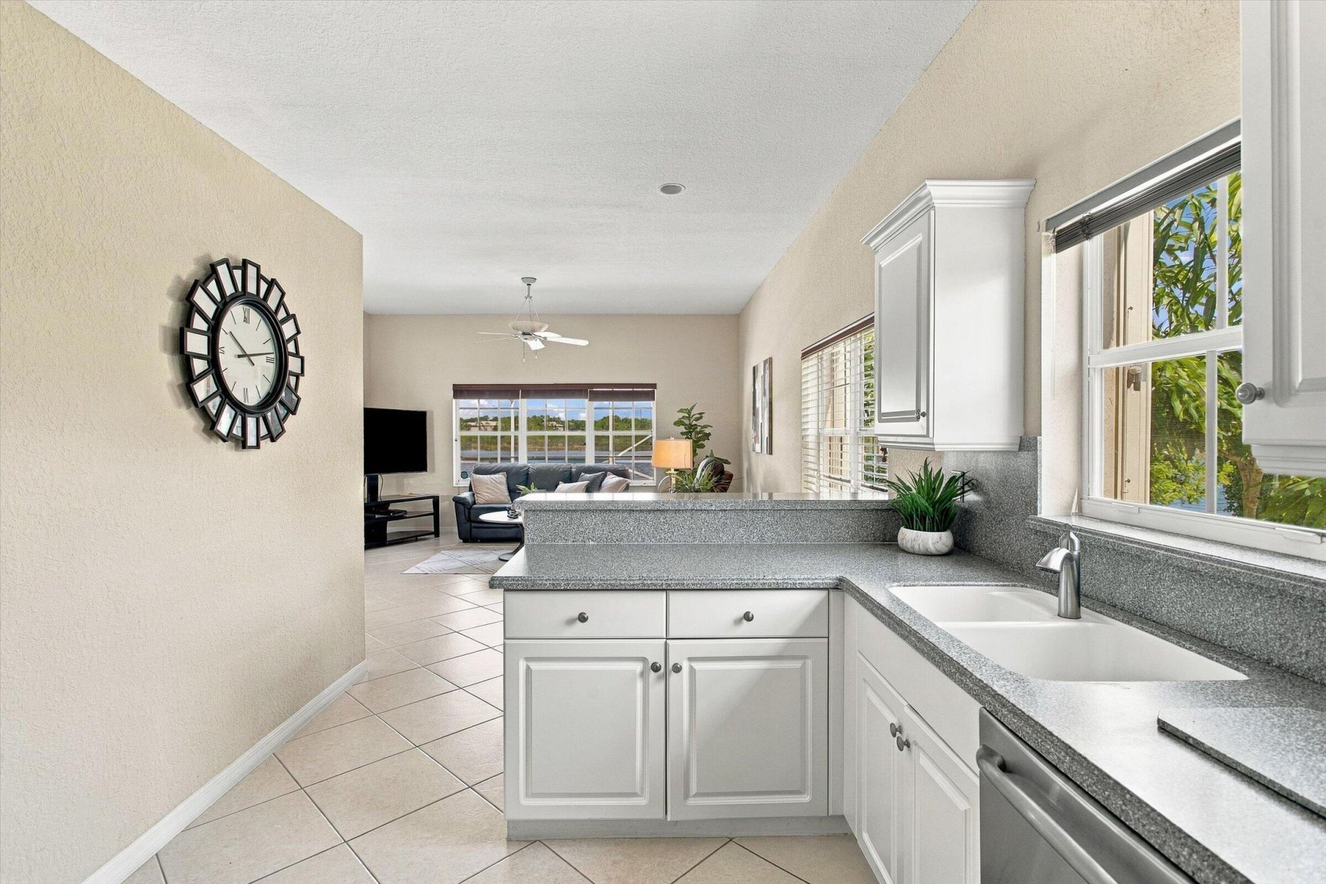 1295 Windsor Lane, Weston, FL 33327 Photo