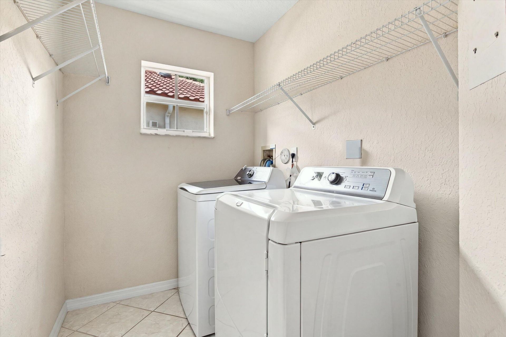 1295 Windsor Lane, Weston, FL 33327 Photo