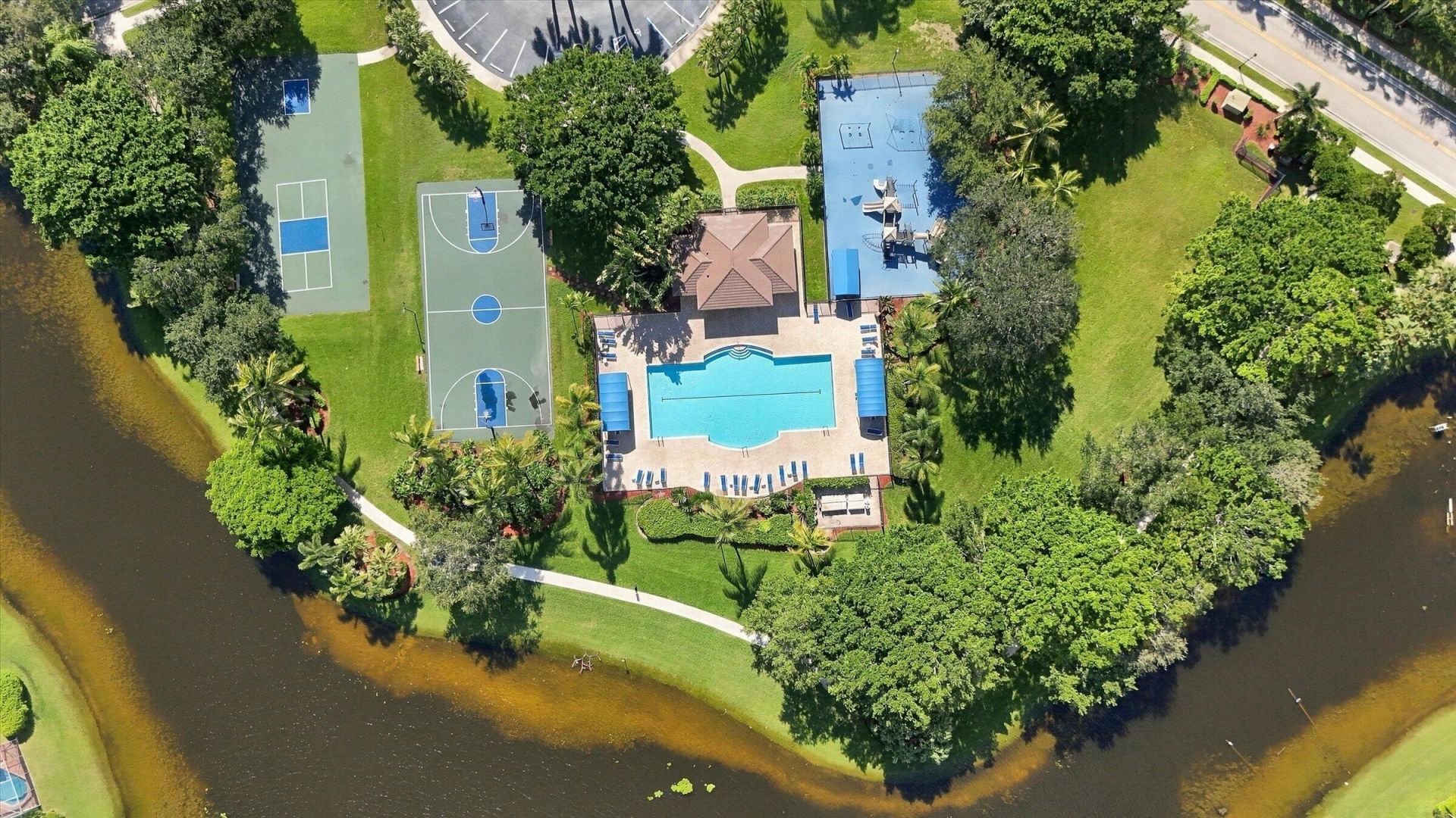 1295 Windsor Lane, Weston, FL 33327 Photo