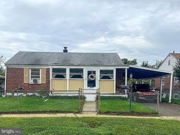 2215 AIRACOBRA STREET , LEVITTOWN, PA 19057