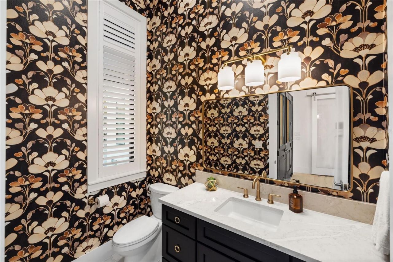 1800 Webber Street, Sarasota, FL 34239 Photo
