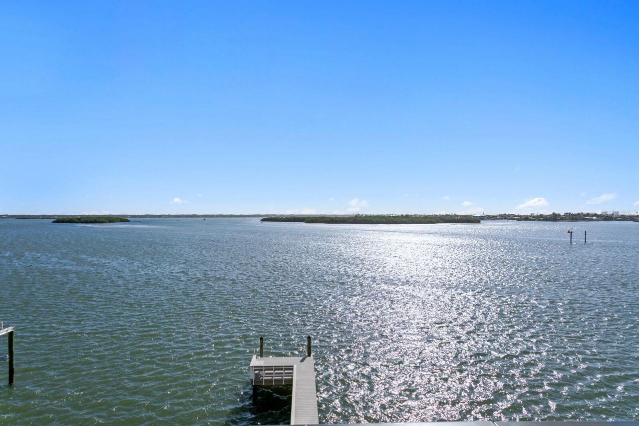 445 129th Avenue E, Madeira Beach, FL 33708 Photo