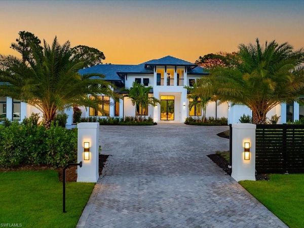 500 Ridge DR , NAPLES, FL 34108