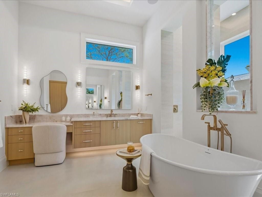 500 Ridge Dr , Naples, FL 34108 Photo