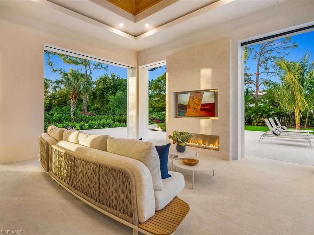 500 Ridge Dr , Naples, FL 34108 Photo