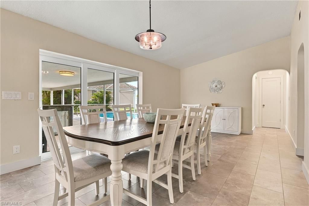 404 SW 53rd Ter, Cape Coral, FL 33914 Photo