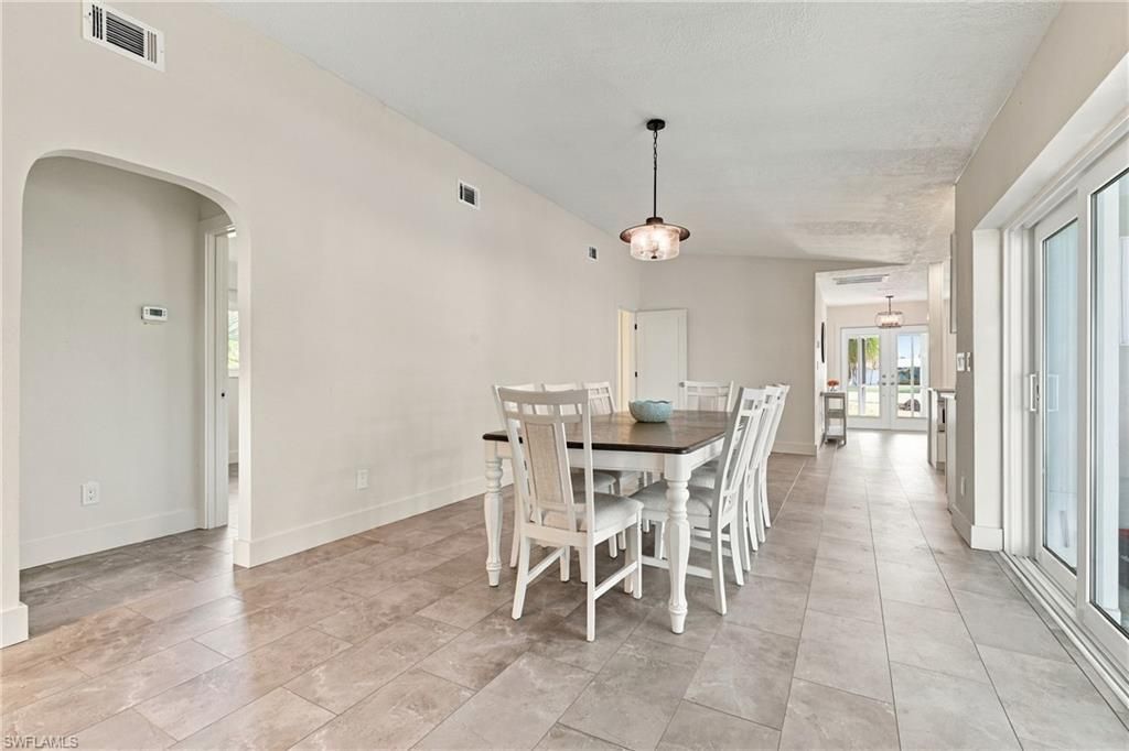 404 SW 53rd Ter, Cape Coral, FL 33914 Photo
