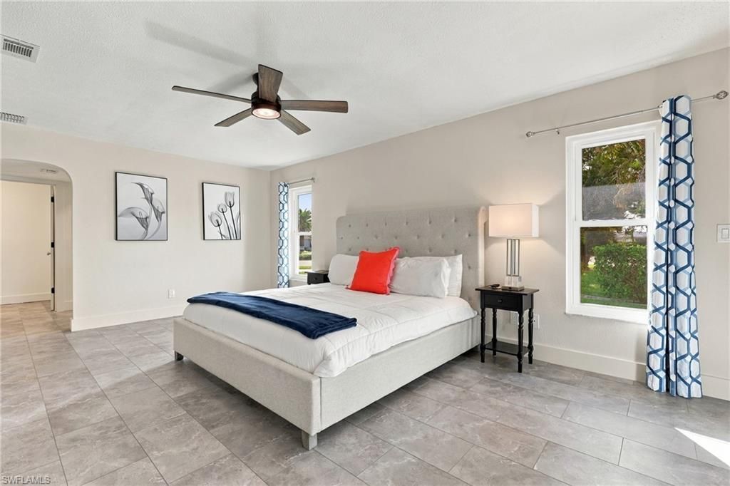 404 SW 53rd Ter, Cape Coral, FL 33914 Photo