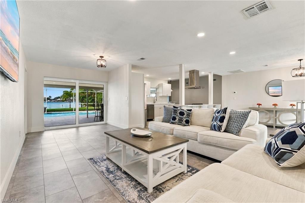 404 SW 53rd Ter, Cape Coral, FL 33914 Photo