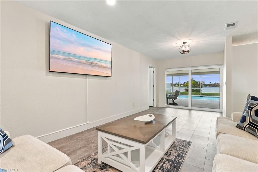 404 SW 53rd Ter, Cape Coral, FL 33914 Photo
