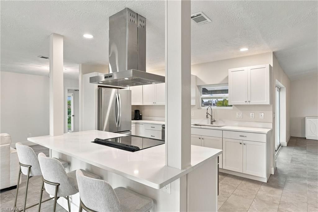 404 SW 53rd Ter, Cape Coral, FL 33914 Photo