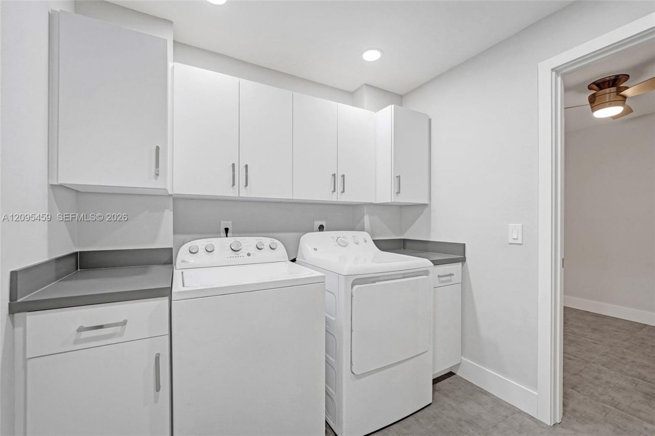 1522 Whitehall Dr , Unit 106, Davie, FL 33324 Photo