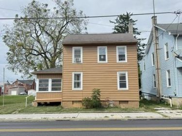 527 MAIN, MCSHERRYSTOWN, PA 17344