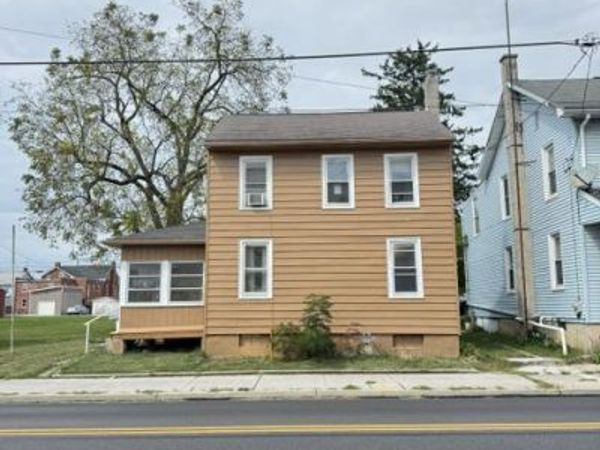 527 MAIN , MCSHERRYSTOWN, PA 17344