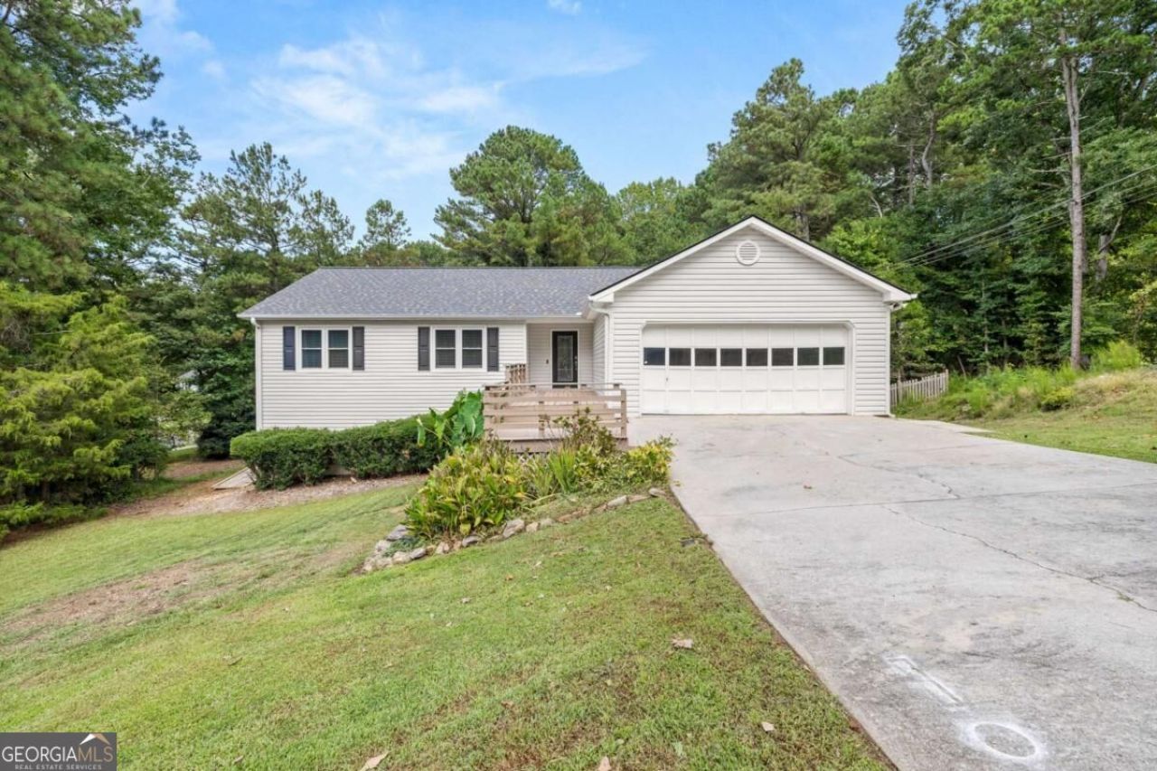 5930 Branden Hill Lane, Buford, GA 30518 Main Photo