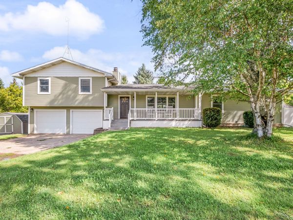 147 S Bamber Road, Mount Pleasant, MI 48858