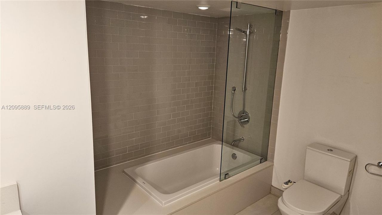1025 92nd St, Unit 804, Bay Harbor Islands, FL 33154 Photo