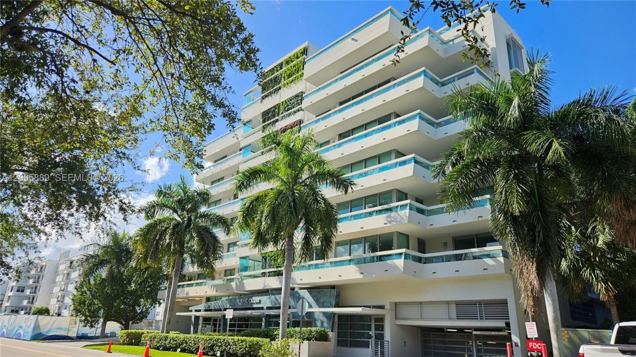 1025 92nd St, Unit 804, Bay Harbor Islands, FL 33154 Photo