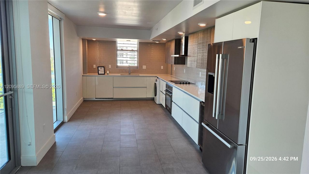 1025 92nd St, Unit 804, Bay Harbor Islands, FL 33154 Photo