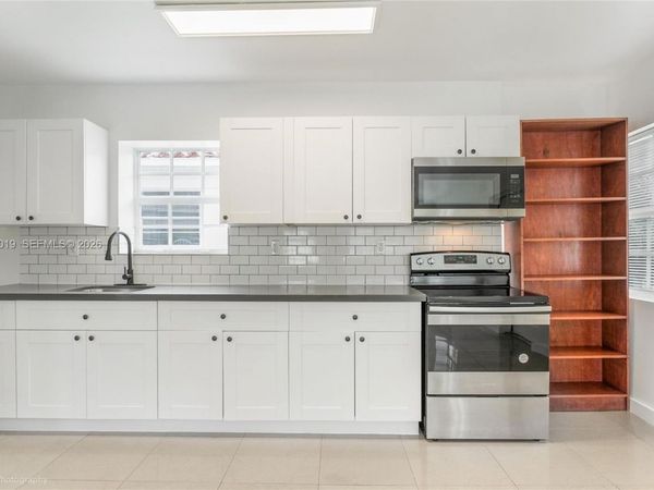 1945 Marseille Dr, Unit 4, Miami Beach, FL 33141