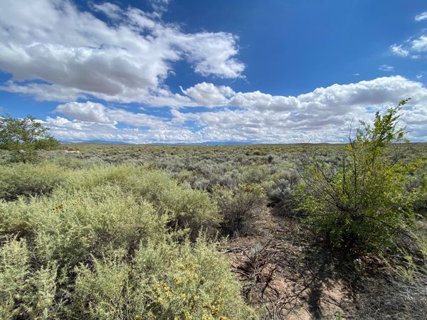 La Entrada Road , Los Lunas, NM 87031