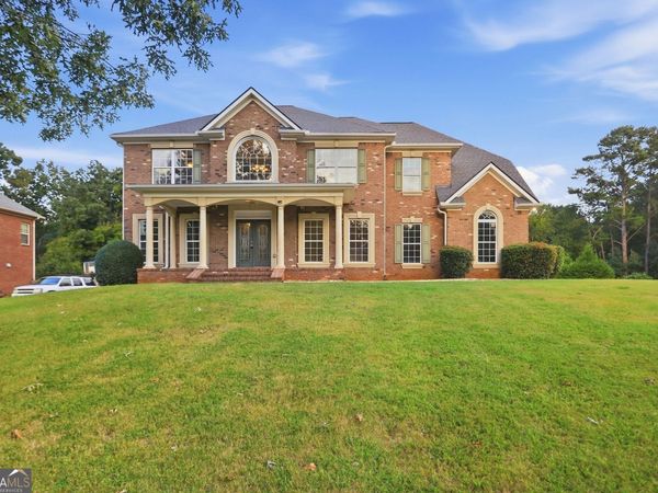 318 Hamilton Drive, Conyers, GA 30094
