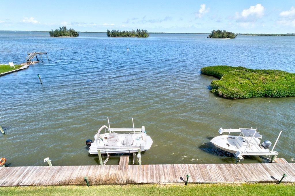 6055 N River Run Drive , Unit 6055, Sebastian, FL 32958 Photo