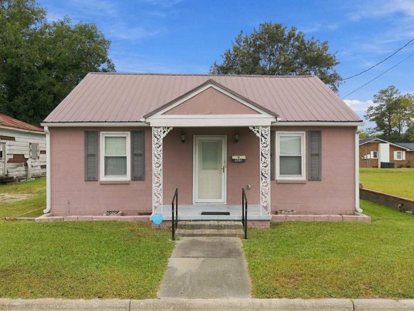305 N Charles Street , La Grange, NC 28551