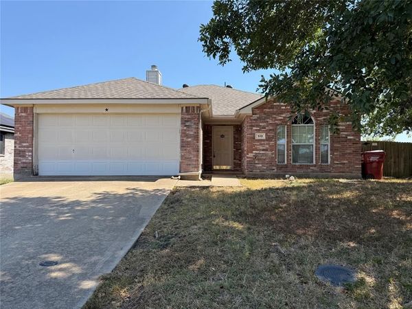 510 Meadowview Street , Farmersville, TX 75442