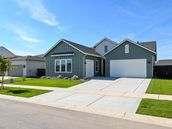 2657 N Silverbell Way, Eagle, ID 83616