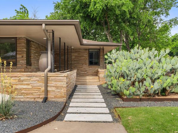 1254 S Church ST, Georgetown, TX 78626