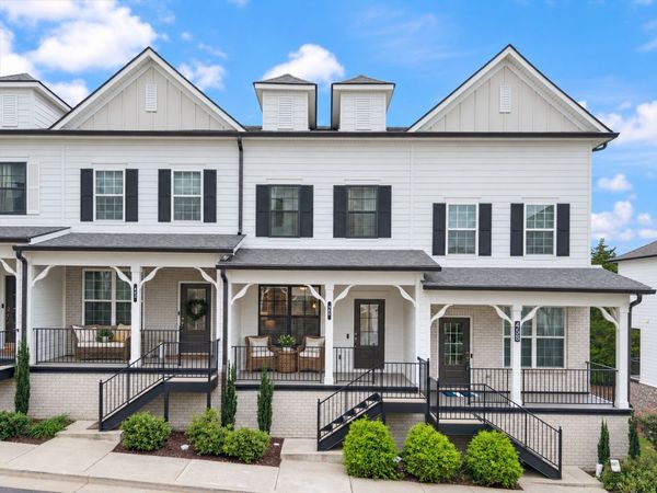 460 Portsdale Dr , Brentwood, TN 37027