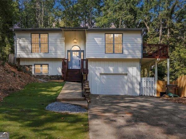 707 Copper Trace Way, Woodstock, GA 30189