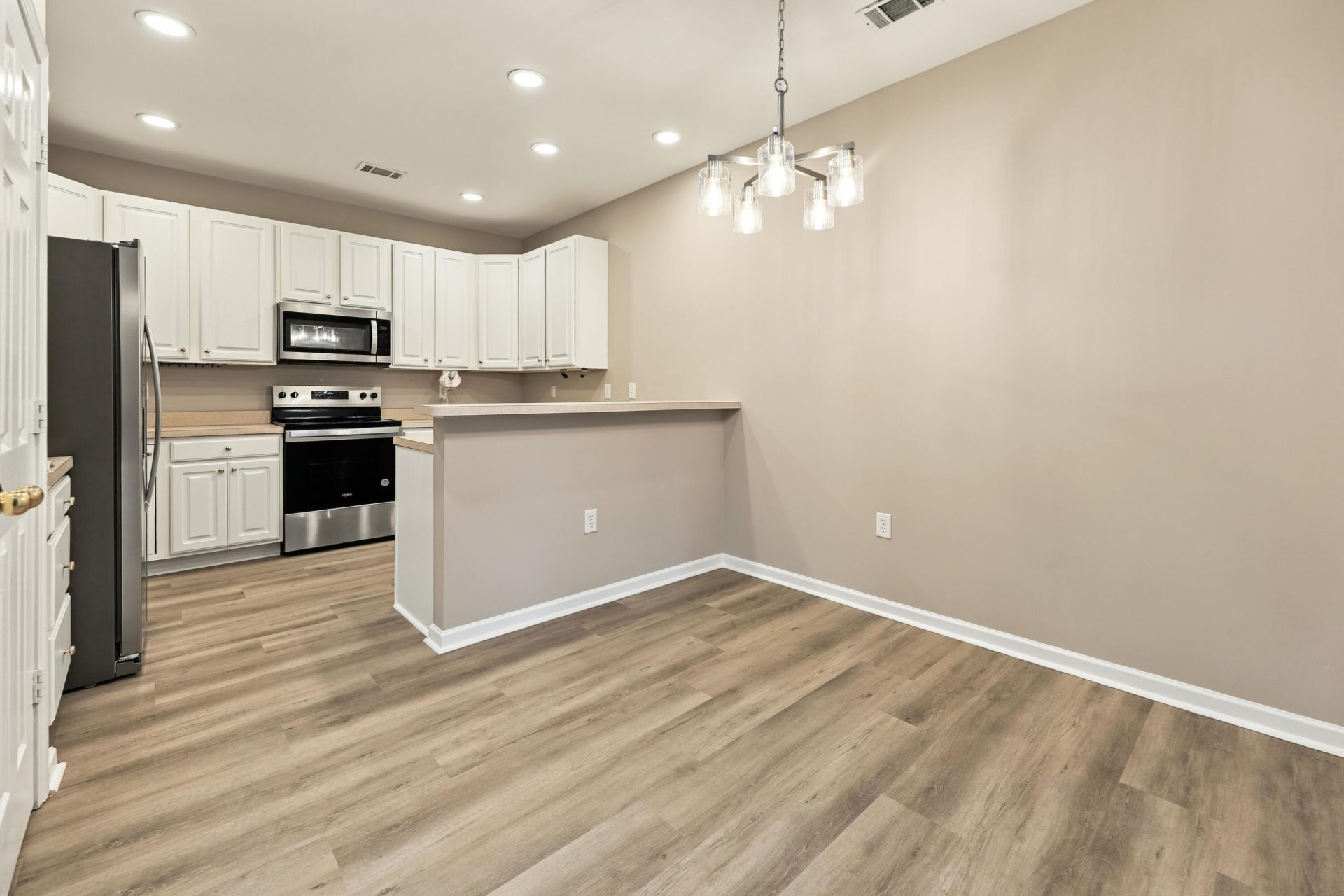 3304 Mariners Way Photo 7