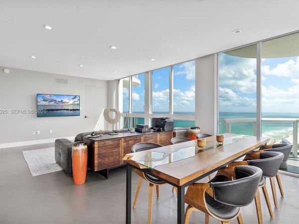 6365 Collins Ave, Unit 4307, Miami Beach, FL 33141