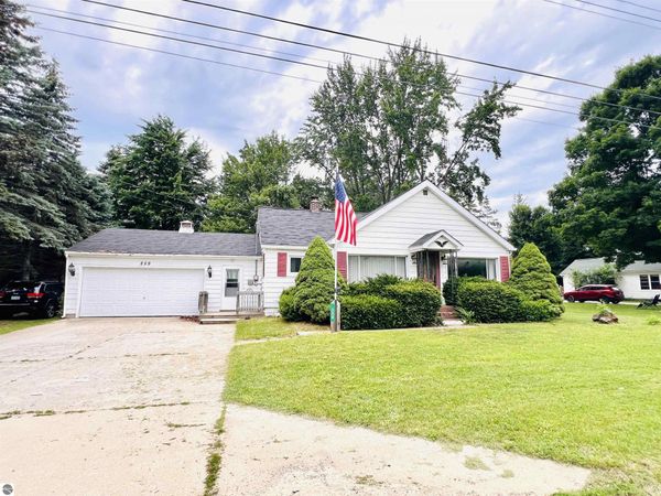 259 Morey Road N, Lake City, MI 49651