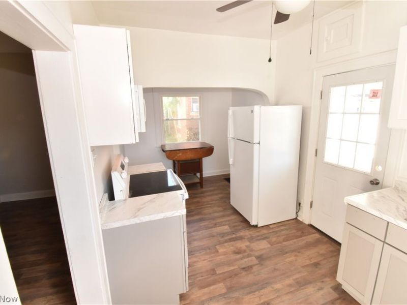 201 W Line Street, Minerva, OH 44657 Photo 3