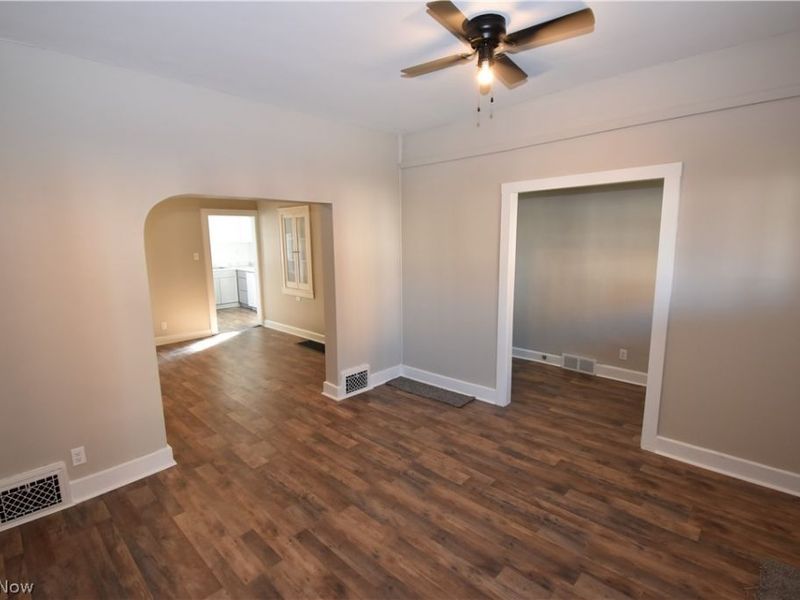 201 W Line Street, Minerva, OH 44657 Photo 8